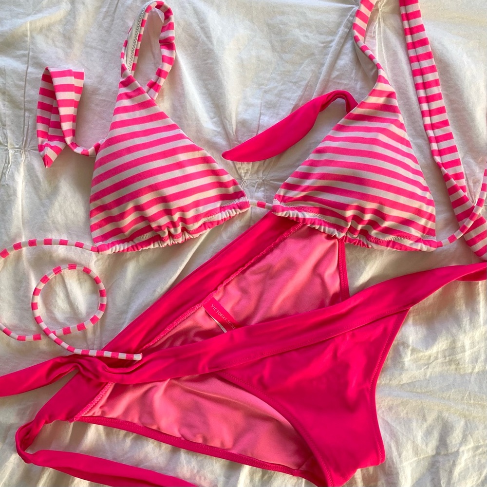 VS hot pink bikini